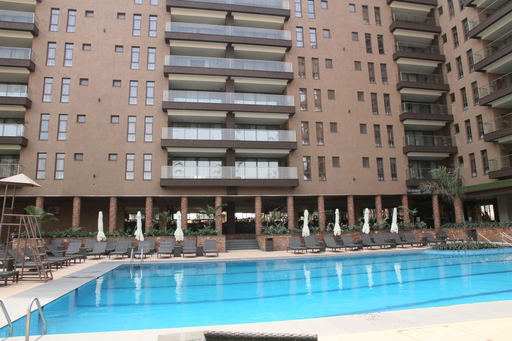 Speke Apartments Wampewo Kampala Esterno foto